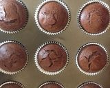 A picture of step 4 of Chocolate cupcakes.