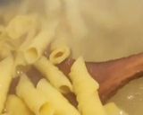 Foto del passaggio 1 della ricetta Garganelli con tonno e crema di pistacchio 😉