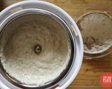 A picture of step 8 of Methi Matar Malai.