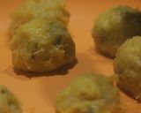 Foto langkah ke 3 dari resep Bola-bola Pisang Super Simple!.