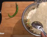 A picture of step 2 of Sorghum masala roti.