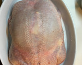 Foto del paso 5 de la receta: Pollo relleno navideño