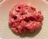Foto del paso 1 de la receta: Hamburguesas de solomillo de ternera, con tomates, berenjenas y vinagreta de albahaca