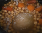 Foto del paso 2 de la receta: ☆ Potaje de garbanzos con bacalao y espinacas