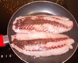 Foto del paso 1 de la receta: Anchoa de banco con crema, mejillones y langostinos