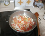 Foto del paso 1 de la receta: Merluza en salsa de curry