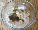 A picture of step 3 of Tagliatelle with Spinach and Almond Pesto.