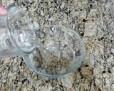 Foto del paso 1 de la receta: Gelatina de yogurt sabor durazno