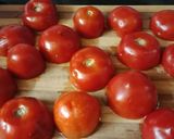 A picture of step 1 of Stuffed Tomato.