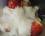 A picture of step 1 of Strawberry smoothie 🥤.