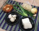 Foto langkah ke 1 dari resep Kimchi Jjigae.