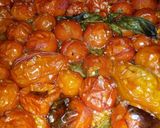 Foto del paso 1 de la receta: Tomate cherry con chipotle, nueces y mermelada de vino tinto