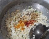 A picture of step 2 of Gobhi Paratha.