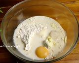 Foto langkah ke 2 dari resep Soft Sourdough Cranberry Cheese.