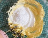 Foto langkah ke 2 dari resep Butter Cream Untuk Olesan Donat.