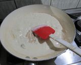 A picture of step 3 of Methi matar Malai.