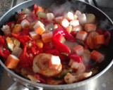 Foto del paso 3 de la receta: Pisto fácil de parrillada de verduras y gambas