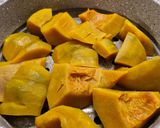 Foto langkah ke 1 dari resep Bubur Labu Pisang.