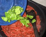 Foto langkah ke 7 dari resep Mie Habang Banjar.