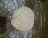 Foto del paso 4 de la receta: Medialunas caseras con jamón