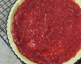 Foto langkah ke 6 dari resep Strawberry Pie.