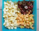 Foto langkah ke 2 dari resep Salad Buah Madu.