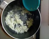 Foto langkah ke 1 dari resep Pie kari ayam.