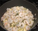 A picture of step 2 of Shrimp Alfredo.