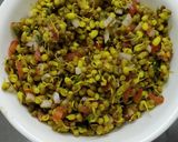 A picture of step 1 of Matki sprouts.