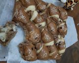 Foto langkah ke 9 dari resep Choco swirl buns.