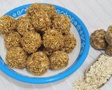 A picture of step 5 of Pop Rice Ladu.