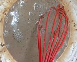 A picture of step 2 of Lemon Refrigerator Cake.