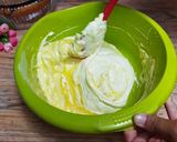 Foto langkah ke 7 dari resep Bolu tape all in one.