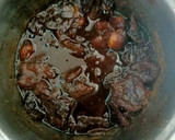 A picture of step 1 of Dates-Tamarind Chutney.