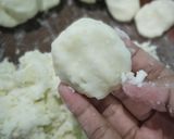 Foto langkah ke 4 dari resep Perkedel singkong simple 👌.