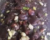 Une image de l'étape 15 de Marbré glaçage chocolat noir🍫 pistaches noisettes 🍵.