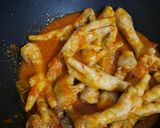 Foto langkah ke 6 dari resep 104. Oseng Ceker Pedas.