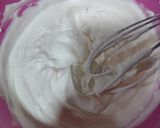 Foto del paso 2 de la receta: Postre de oreo con frutillas y crema