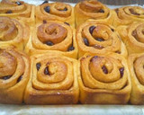 Foto del paso 14 de la receta: Roles de canela,pasas y arándanos con jarabe borracho (amasado máquina panificadora)