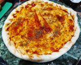 A picture of step 2 of Paneer and onion pizza.