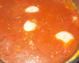 Foto del paso 5 de la receta: Medallón de merluza en salsa de tomate con cebolla