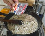 Foto langkah ke 7 dari resep Ayam Cincang Kecap Isian Bakpau.