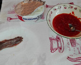 Foto del paso 1 de la receta: Tostadas con queso crema, mermelada de pimientos y anchoa