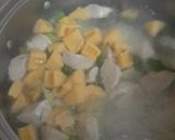 Foto langkah ke 5 dari resep Sup bakso Sosis.