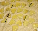 A picture of step 3 of Milk candy.