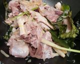 Foto langkah ke 3 dari resep Garang asem ayam kampung.