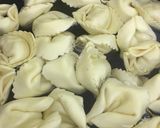 A picture of step 2 of Ham & Cheese Tortelloni.