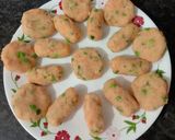 A picture of step 2 of Alu veg tikki & rolls & pudina chutney.