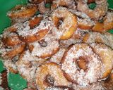A picture of step 6 of Doughnuts.
