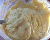 Foto langkah ke 3 dari resep Bola-bola tape goreng.